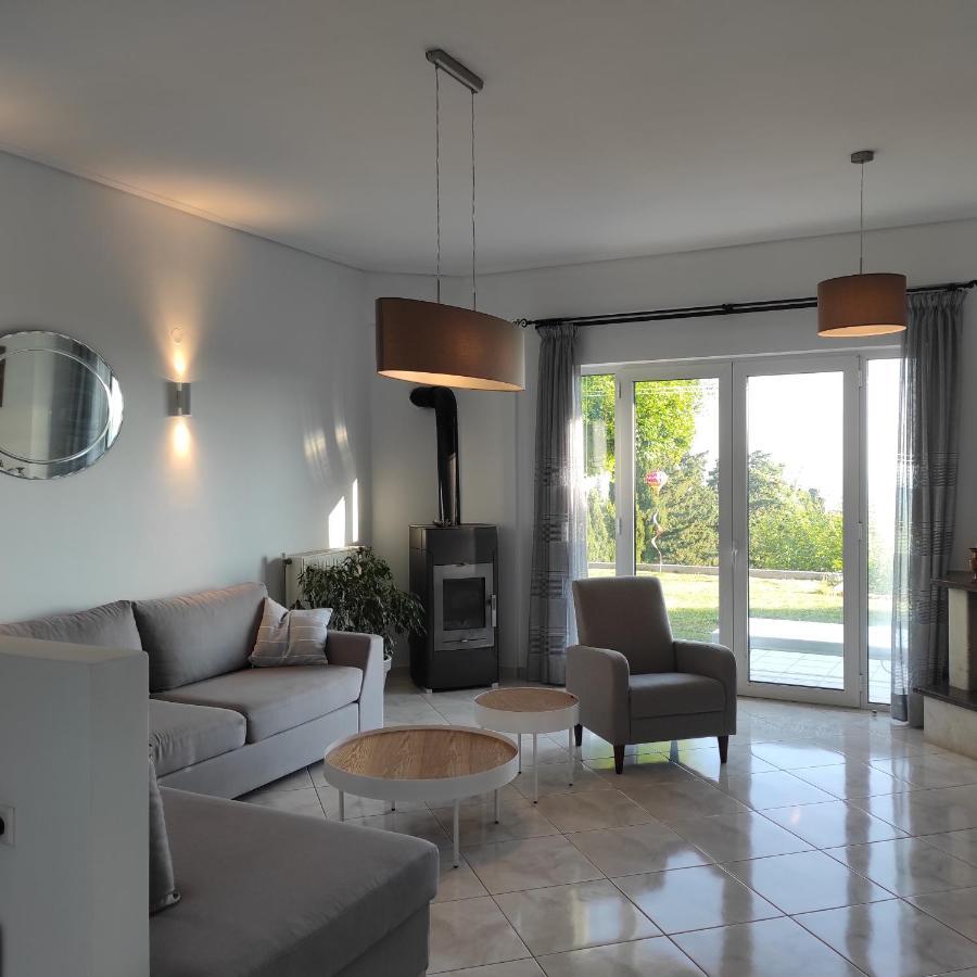 העיירה רתימנו Sea Breeze Villa מראה חיצוני תמונה