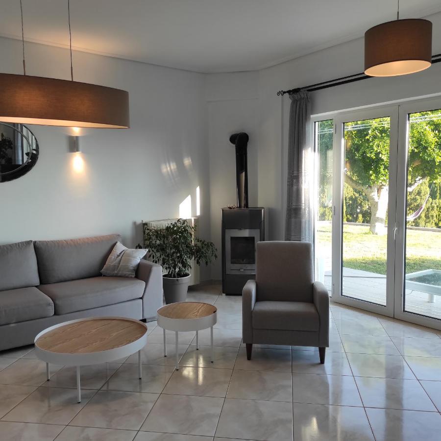העיירה רתימנו Sea Breeze Villa מראה חיצוני תמונה