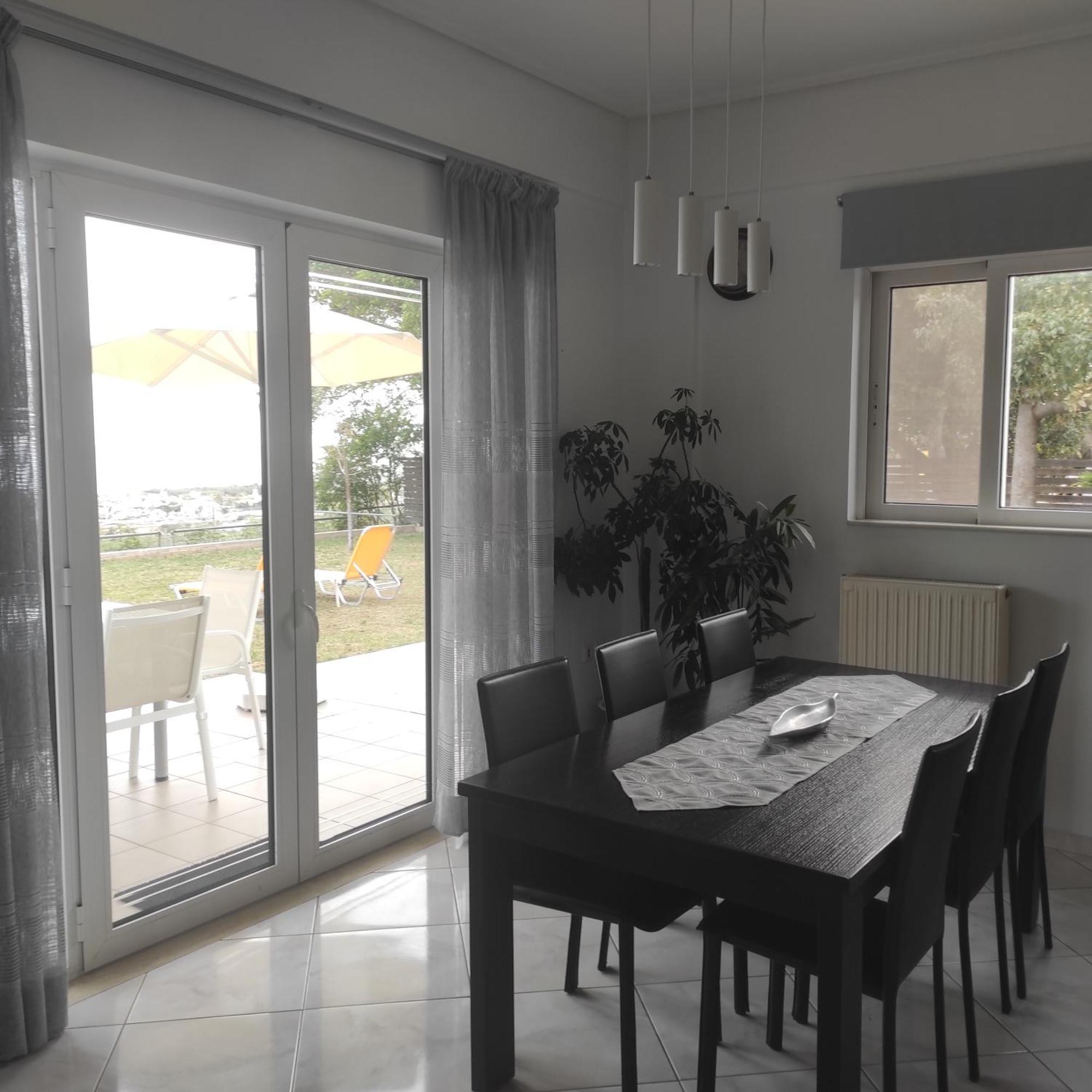העיירה רתימנו Sea Breeze Villa מראה חיצוני תמונה