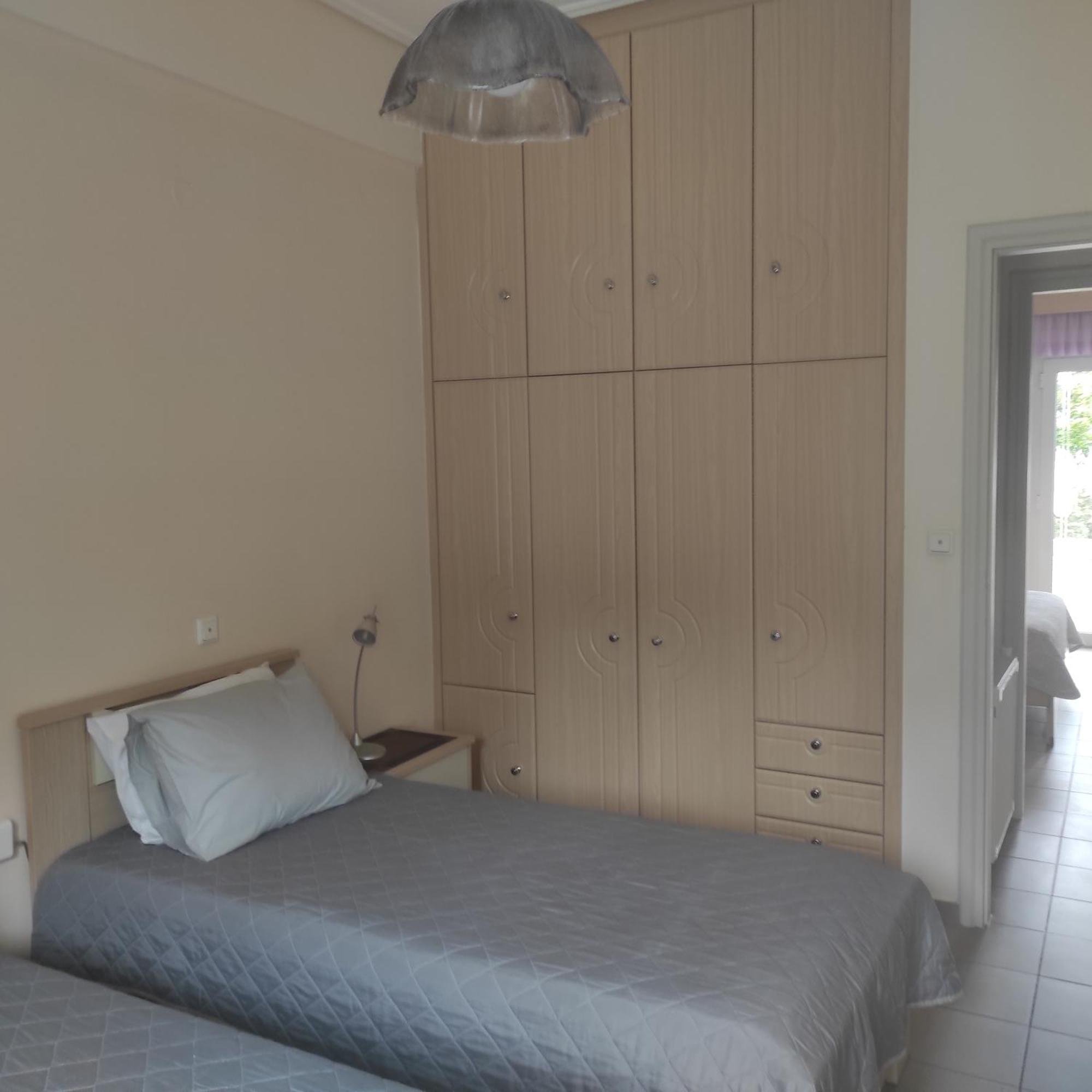 העיירה רתימנו Sea Breeze Villa מראה חיצוני תמונה