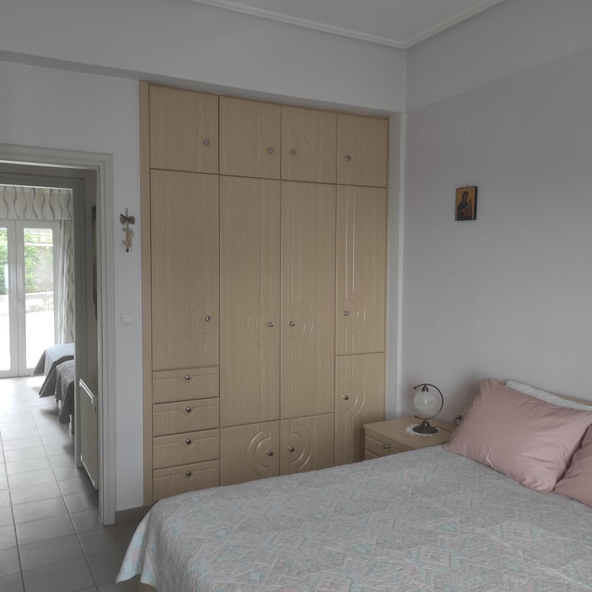 העיירה רתימנו Sea Breeze Villa מראה חיצוני תמונה