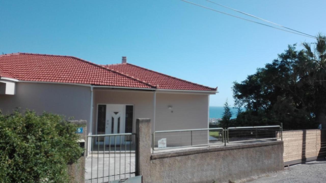 העיירה רתימנו Sea Breeze Villa מראה חיצוני תמונה